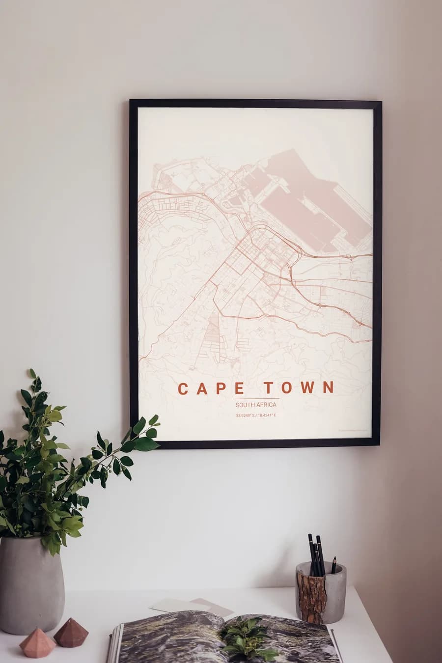 Cape Town Map Poster: a city pinned between Table Mountain and the sea
